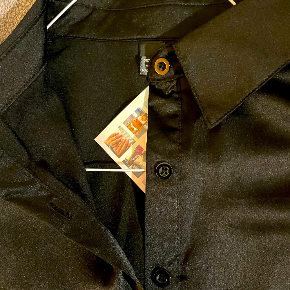 Black long sleeved button front blouse